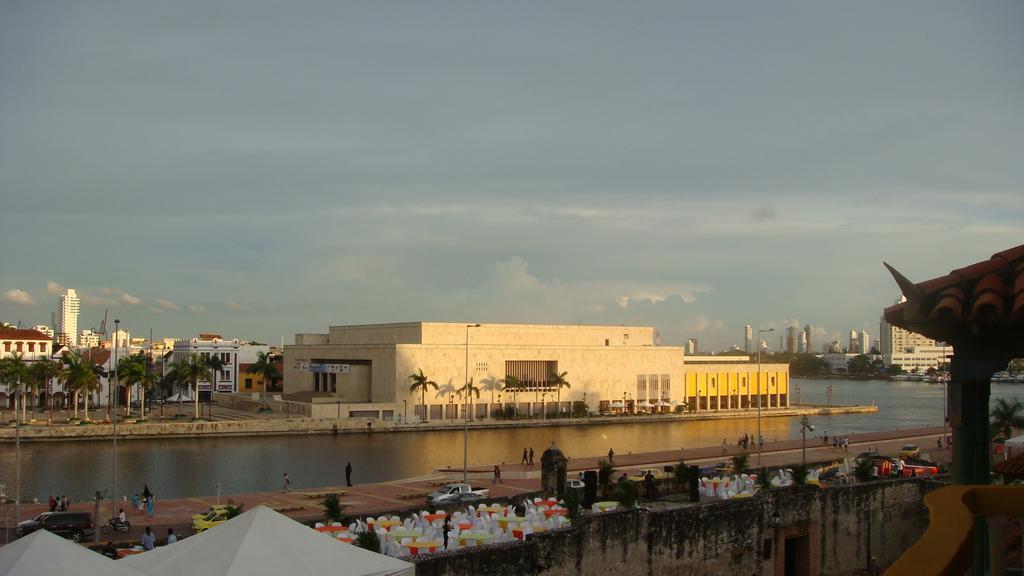 Hotel Torre Del Reloj Cartagena Exterior photo